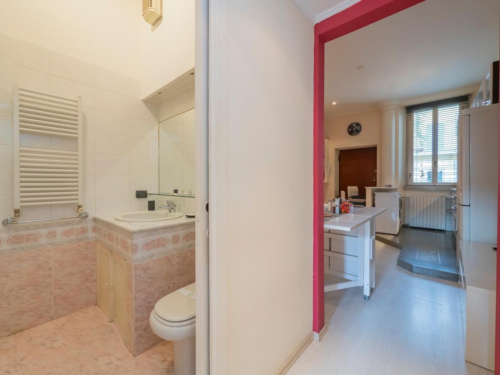 Xenia Apartments - Colorful Apartment In Fiera Area ميلان المظهر الخارجي الصورة