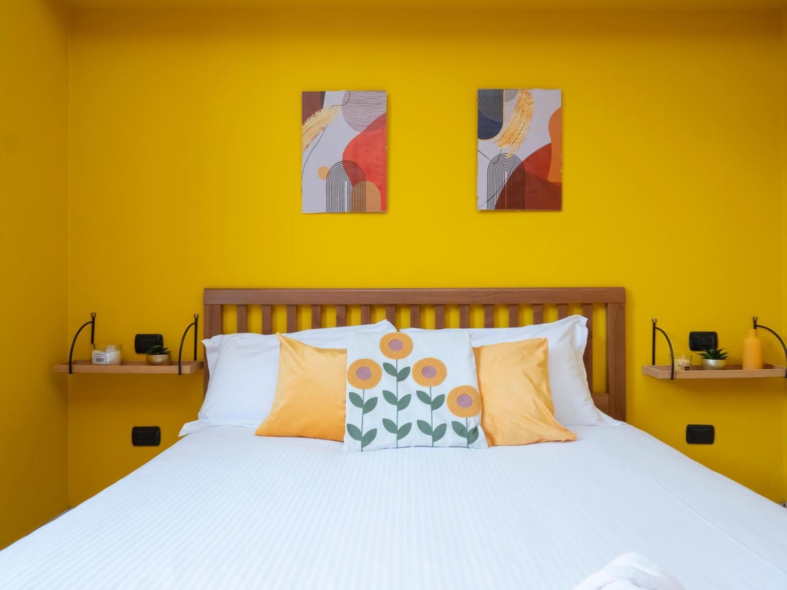 Xenia Apartments - Colorful Apartment In Fiera Area ميلان المظهر الخارجي الصورة