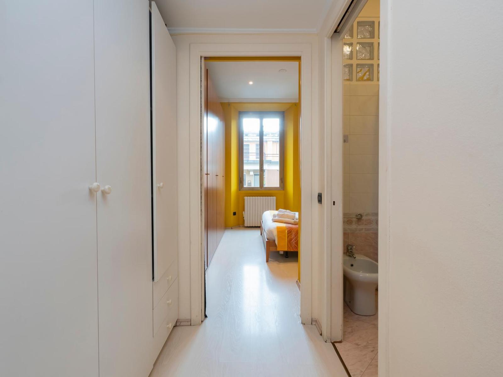 Xenia Apartments - Colorful Apartment In Fiera Area ميلان المظهر الخارجي الصورة